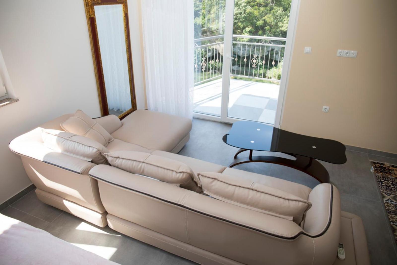 Kovac Riverfront Apartments موستار المظهر الخارجي الصورة